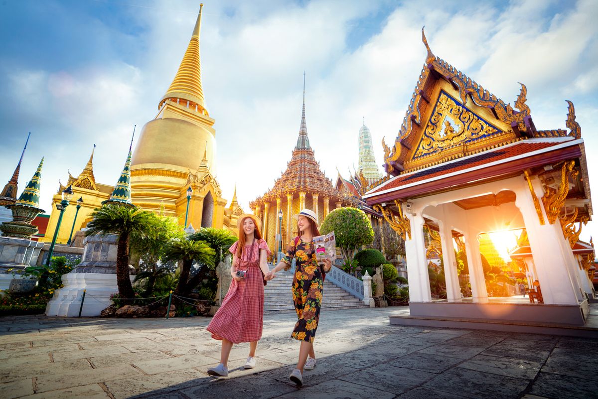 london-traveltips.com, Jakarta - Wisatawan dan pelancong yang ingin berkunjung ke Thailand harus mengisi Thailand Digital Arrival Card atau TDAC. Persyaratan ini berlaku bagi wisatawan atau pelancong yang tiba atau berangkat melalui udara, darat, atau pelabuhan laut.